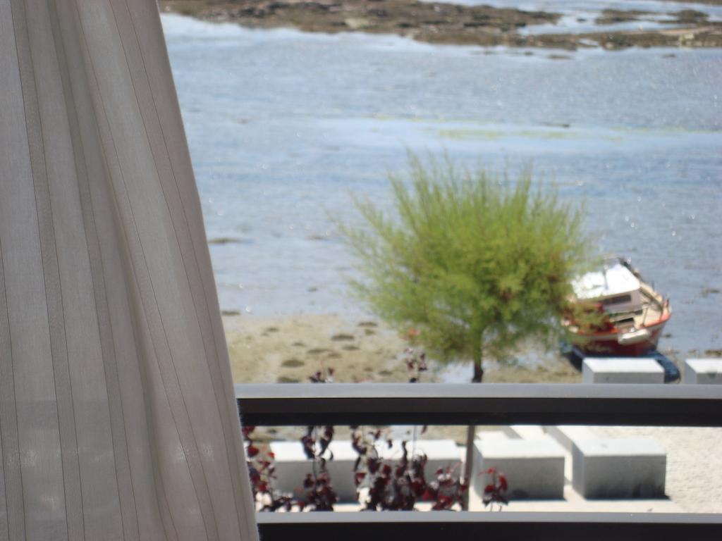 Ribeira De Fefinanes Hotel กัมบาโดส ภายนอก รูปภาพ
